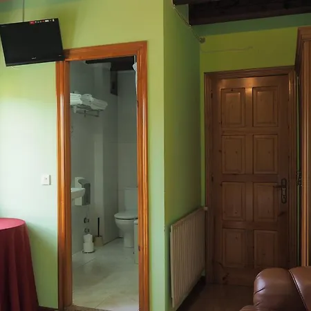 La Vega Y Casa Cardin La Vega de los Caseros